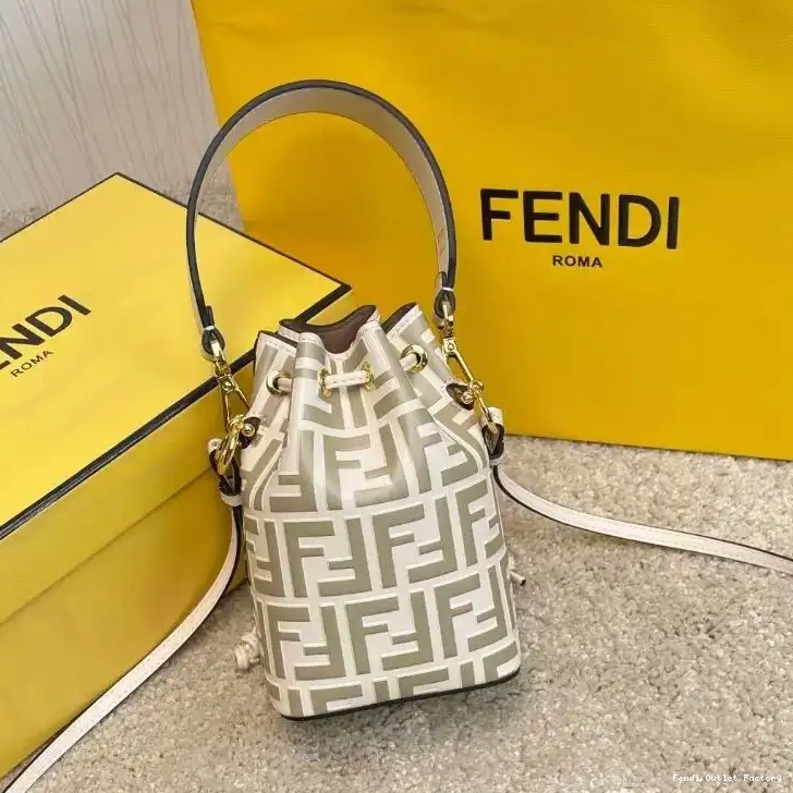 Affordable HOT Leather Calf Bag Mini Mon FF Motif Tresor Bucket In White Fendi 0408